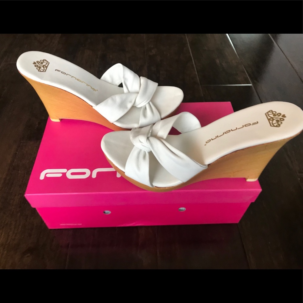 Fornarina White Wedges